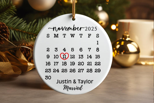 Personalized Couple Anniversary Ornament Custom Wedding Date Engagement Calendar Gift Marriage Christmas Keepsake Newlywed